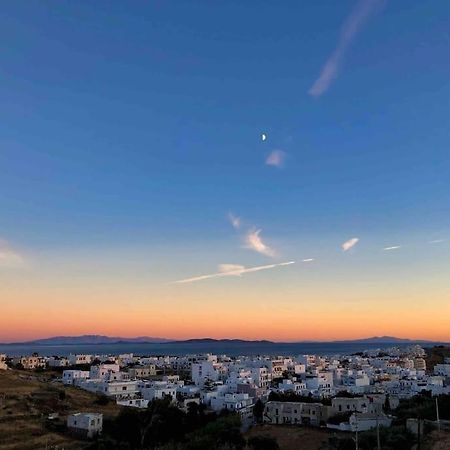 Downtown Tinos View Apartment Екстер'єр фото
