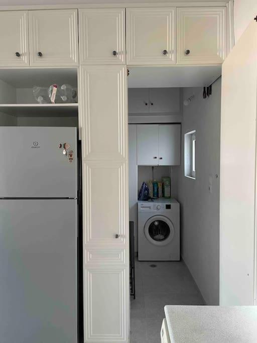 Downtown Tinos View Apartment Екстер'єр фото