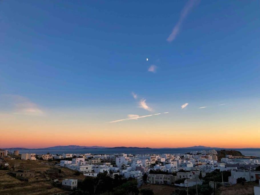 Downtown Tinos View Apartment Екстер'єр фото